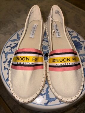 London Fog Flat Espadrilles Size: 11